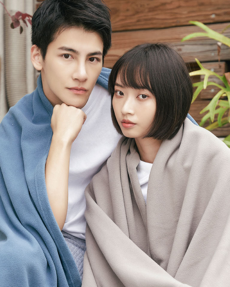 Graphene Instant Warmer Blanket