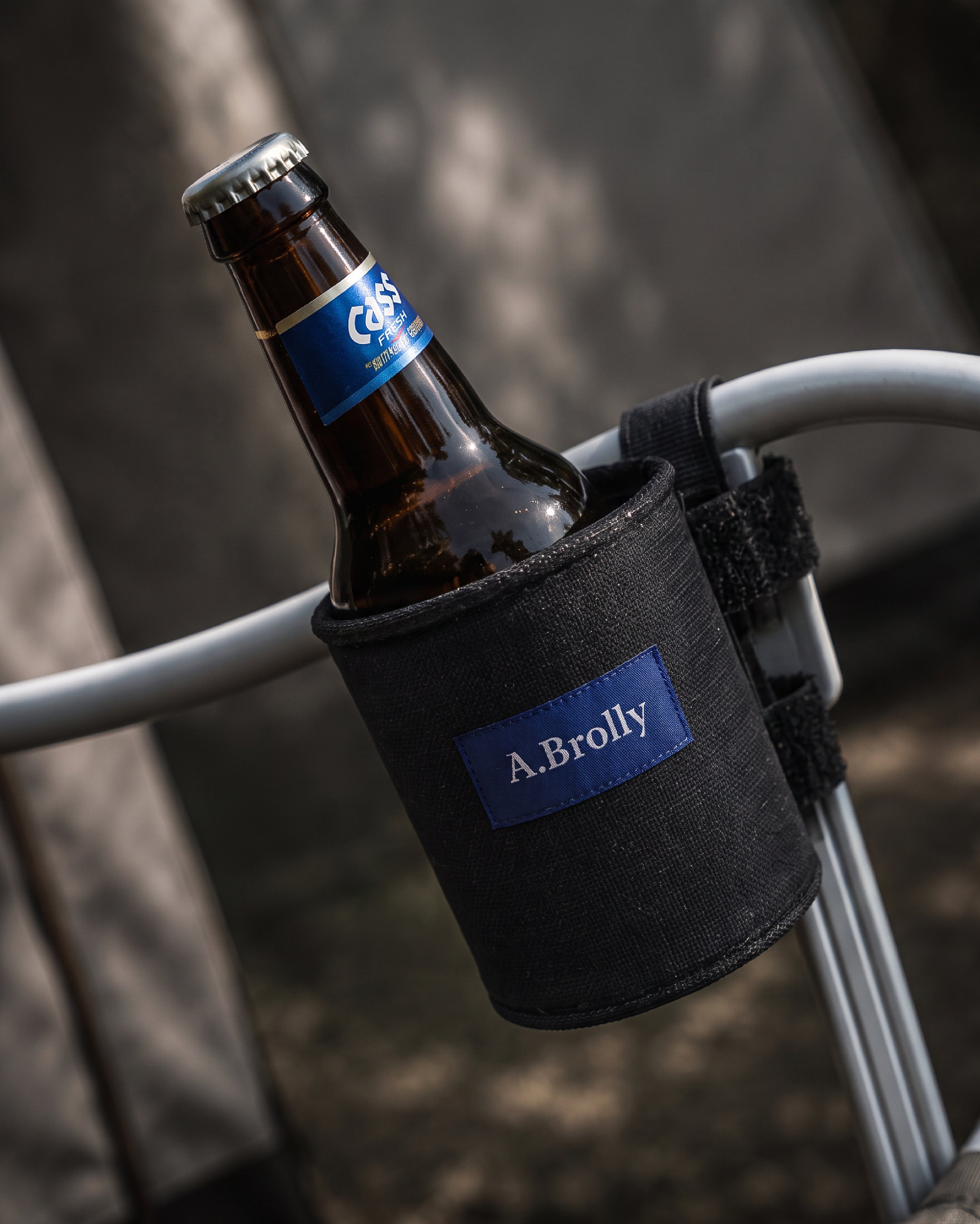 VELCRO STRAP CUP HOLDER
