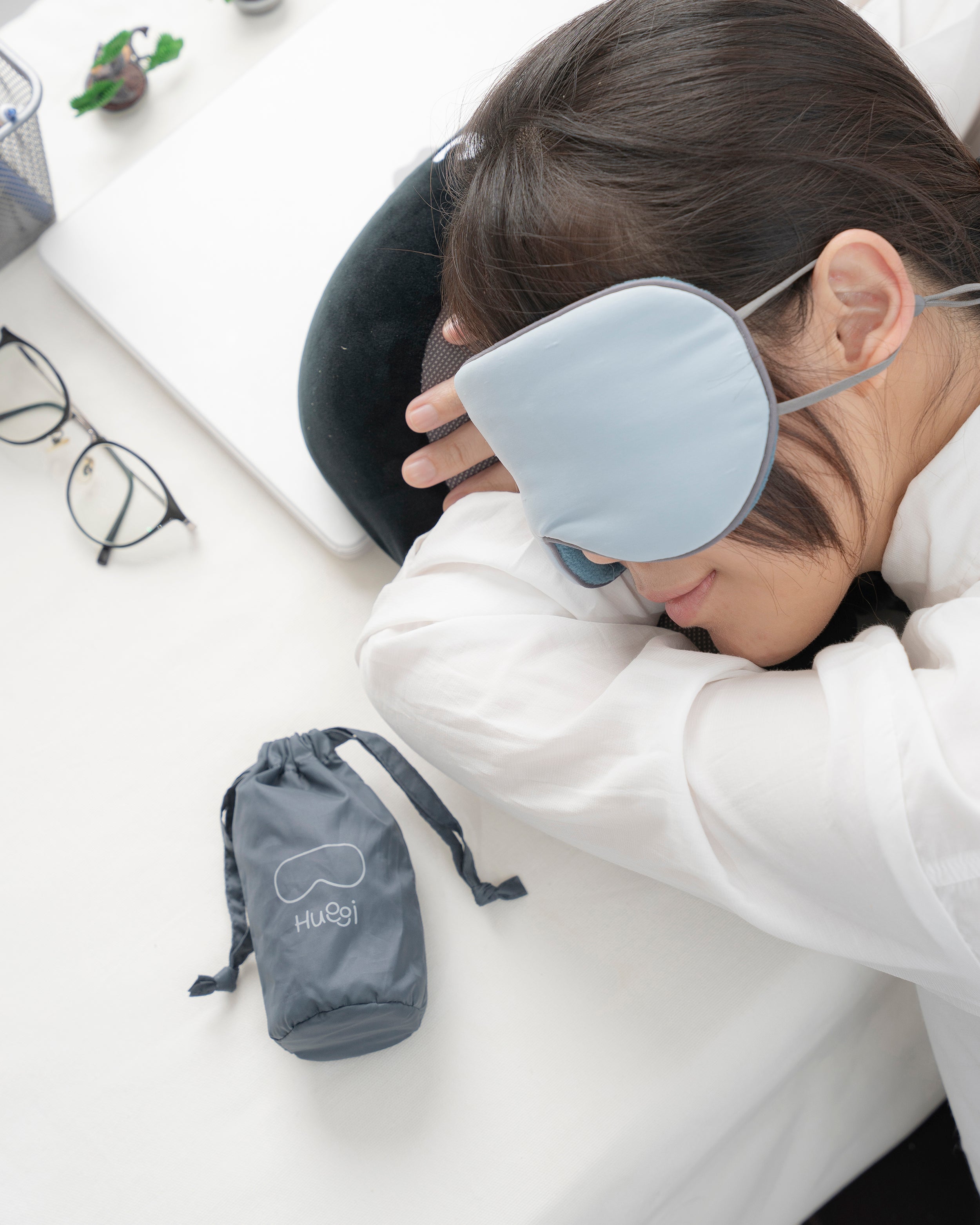 A.Brolly Graphene Eye Mask